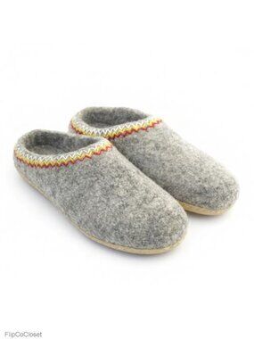100% Wool Felted Slippers Organic Boiled Wool Slip-On House Slippers Indoor